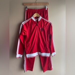 Chicago Bulls Kids Red Athletic Set 2 Top Button Size Medium